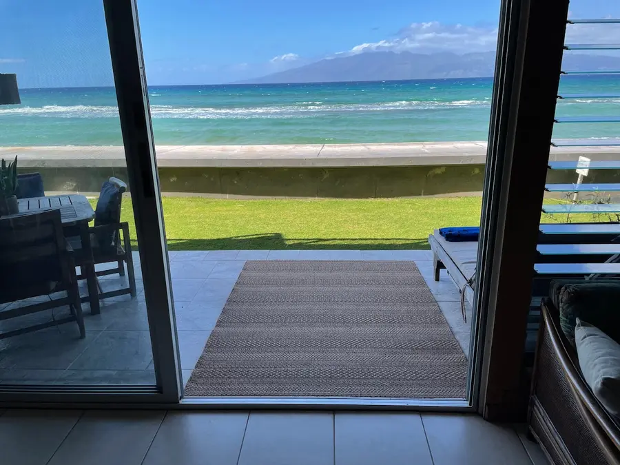 View from the condo to the lawn and Pacific