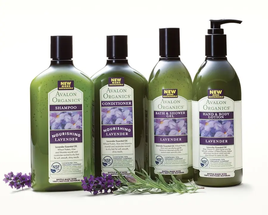 Comes equipped with Avalon Organics: shampoo, body wash, conditioner, hand soaps & hand lotions.